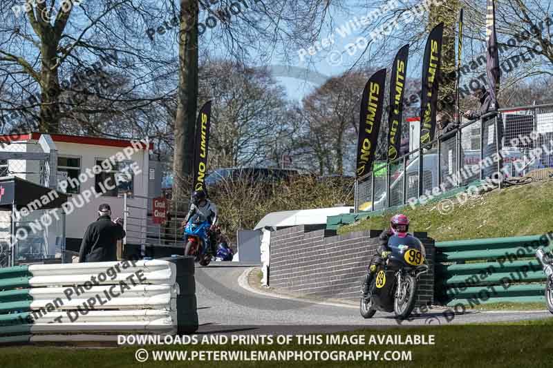 cadwell no limits trackday;cadwell park;cadwell park photographs;cadwell trackday photographs;enduro digital images;event digital images;eventdigitalimages;no limits trackdays;peter wileman photography;racing digital images;trackday digital images;trackday photos